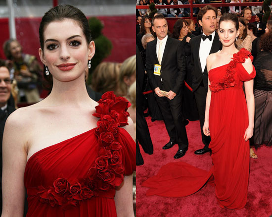 Oscars Red Carpet Anne Hathaway