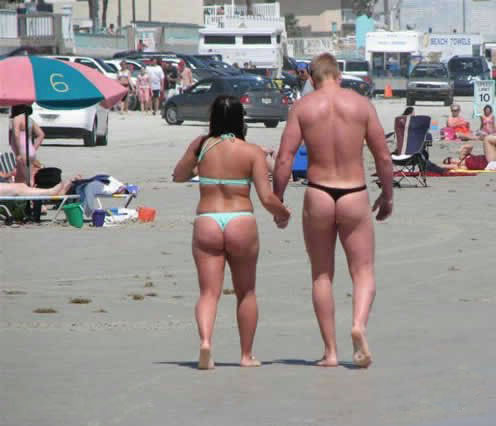 Female Celebrities Pictures on Couple Wears Matching Thongs On Beach