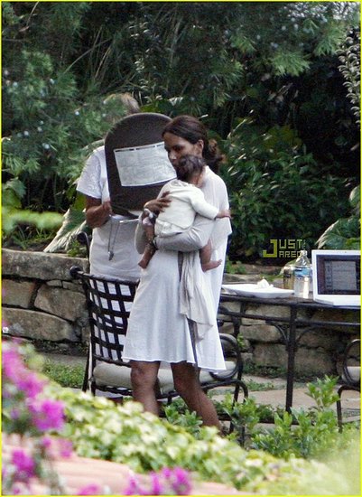 halle berry daughter pictures. pictures of Halle Berry#39;s