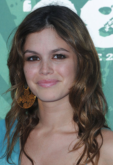 highlights on dark brown hair pictures. Her naturally dark brown hair,