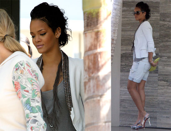 rihanna. Rihanna Goes Hunting For