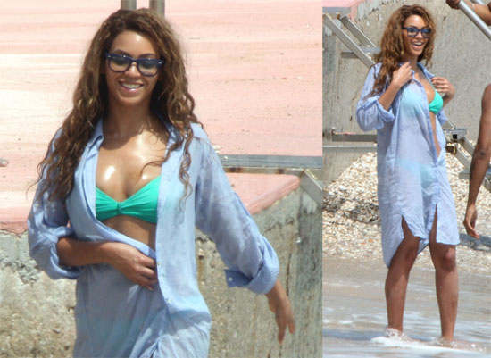 Beyonce Knowles In A Bikini