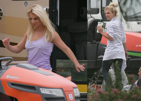 Photos of Britney Spears Behind the Scenes of the Radar Video Shoot
