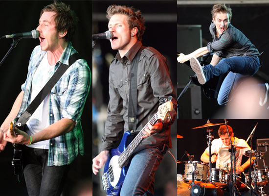 danny jones mcfly. Tom Can McFly Live On Stage!
