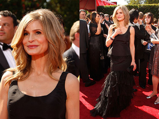 Emmynominated Kyra Sedgwick graces the red carpet in this twopiece Oscar