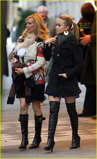 Love Or Hate Hayden Panettiere's Thigh High Boots