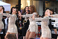 Beyonce performing Irreplaceable in Spanish on the Today Show