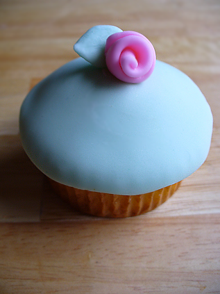 Yummy Link Pretty Pretty Princess Cupcakes