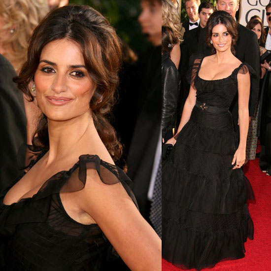 Penelope Cruz, wearing Chanel Couture, looks like a real movie star.